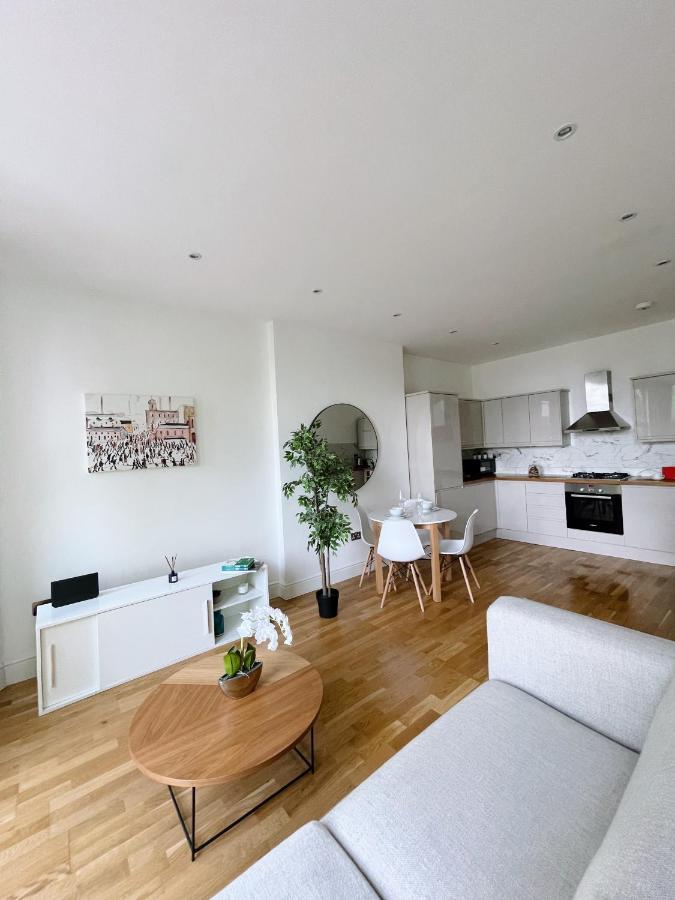 Luxuriously Flat In Streatham Διαμέρισμα Λονδίνο Εξωτερικό φωτογραφία